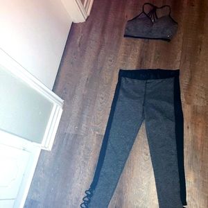 Stretchy Capri & sports bra